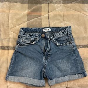 Katrina Denim O’Neill Shorts Size 26